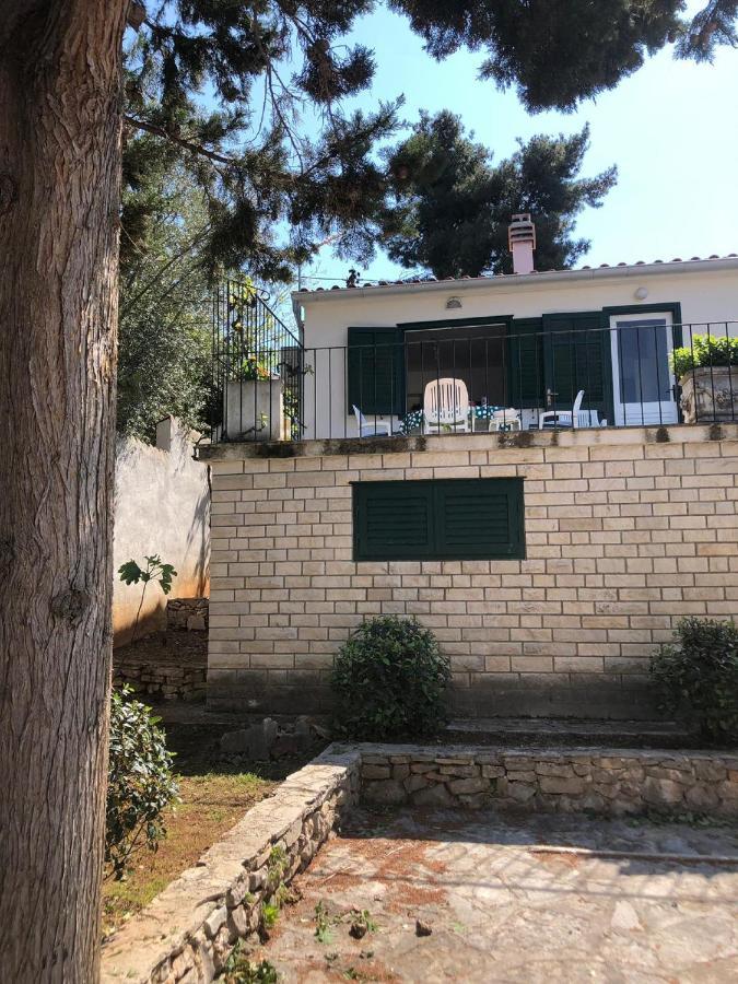 Holiday Home Pavarotti Supetar Zewnętrze zdjęcie